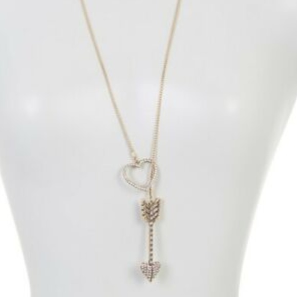 Betsey Johnson Jewelry - Betsey Johnson ARROW HEART PENDANT LONG NECKLACE